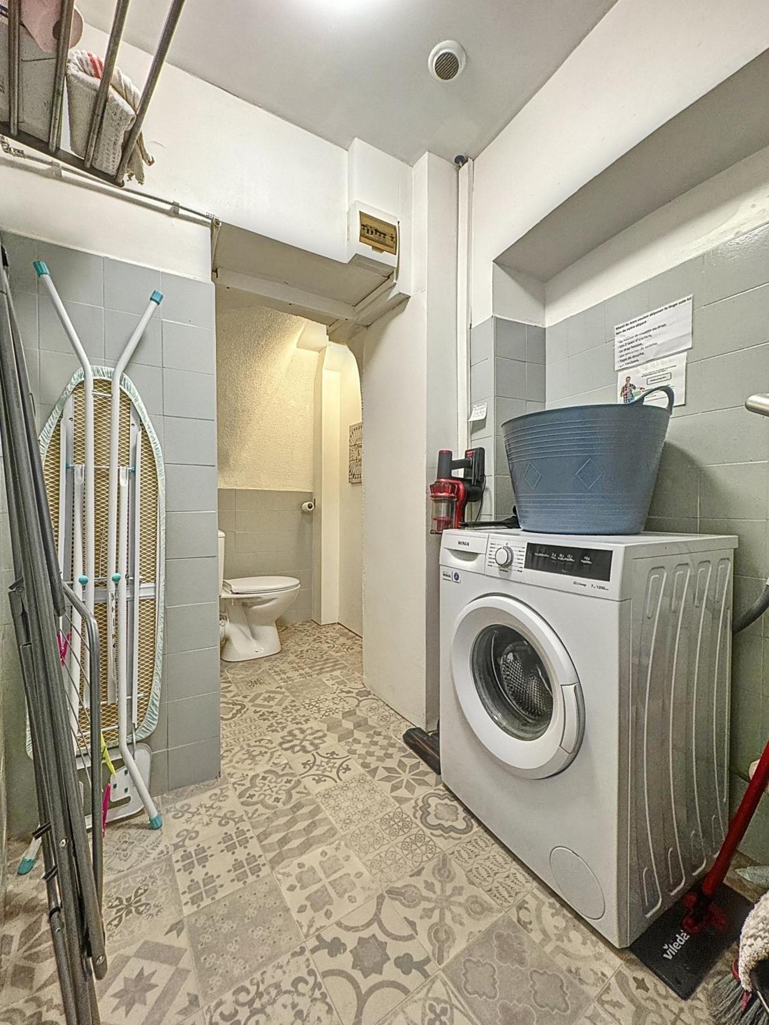 Confort, Wifi Et Garage ミヨー エクステリア 写真